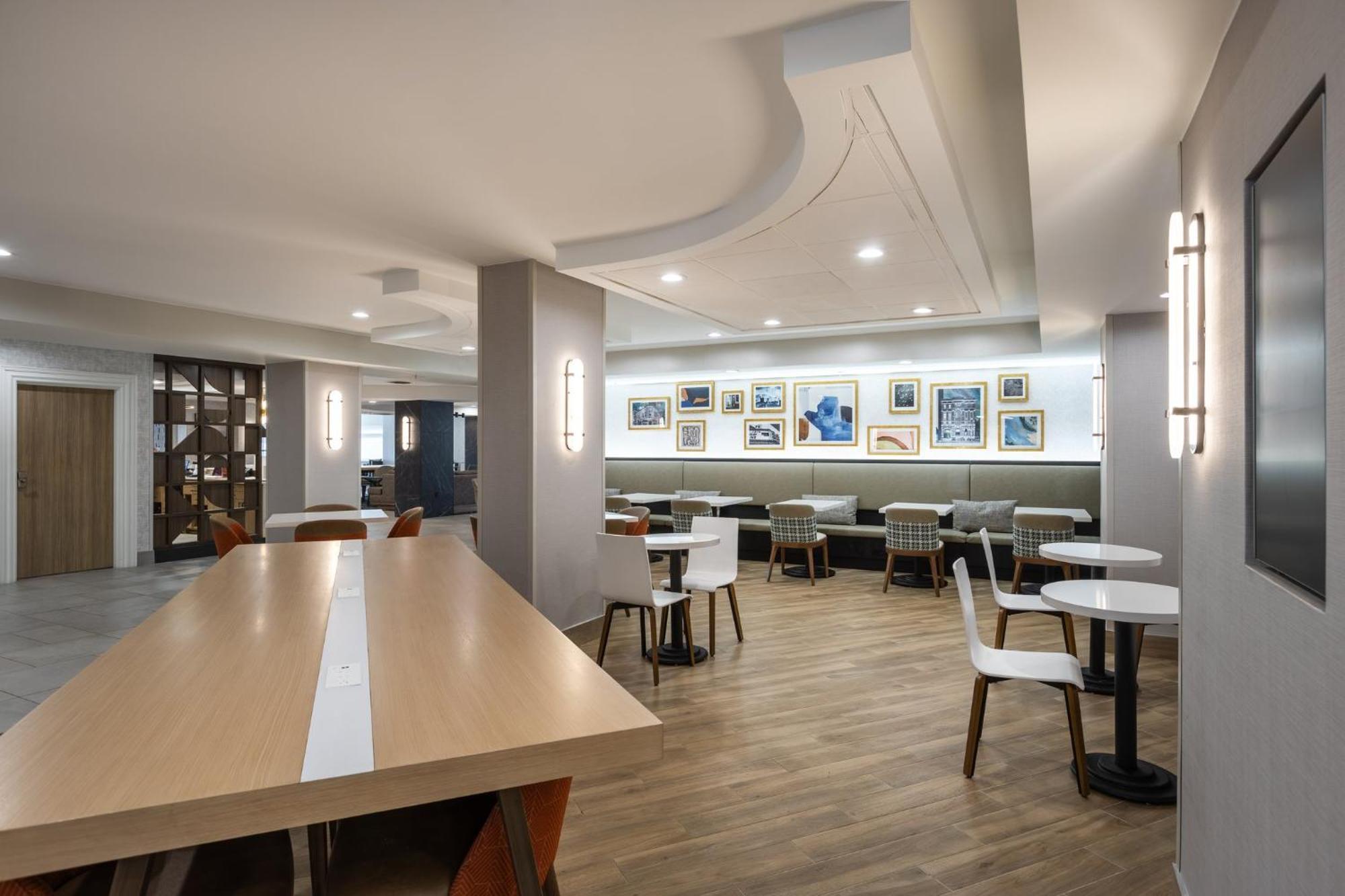 Holiday Inn Anderson By Ihg Экстерьер фото