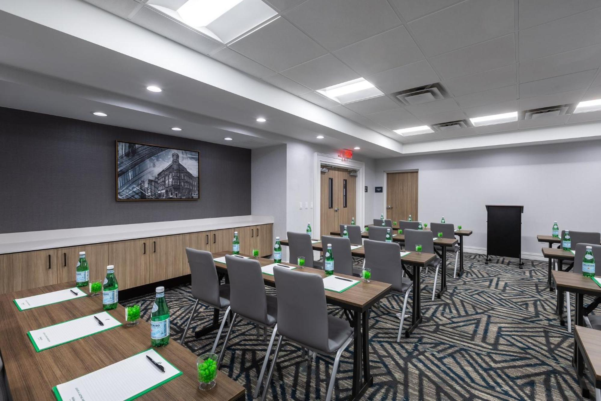Holiday Inn Anderson By Ihg Экстерьер фото