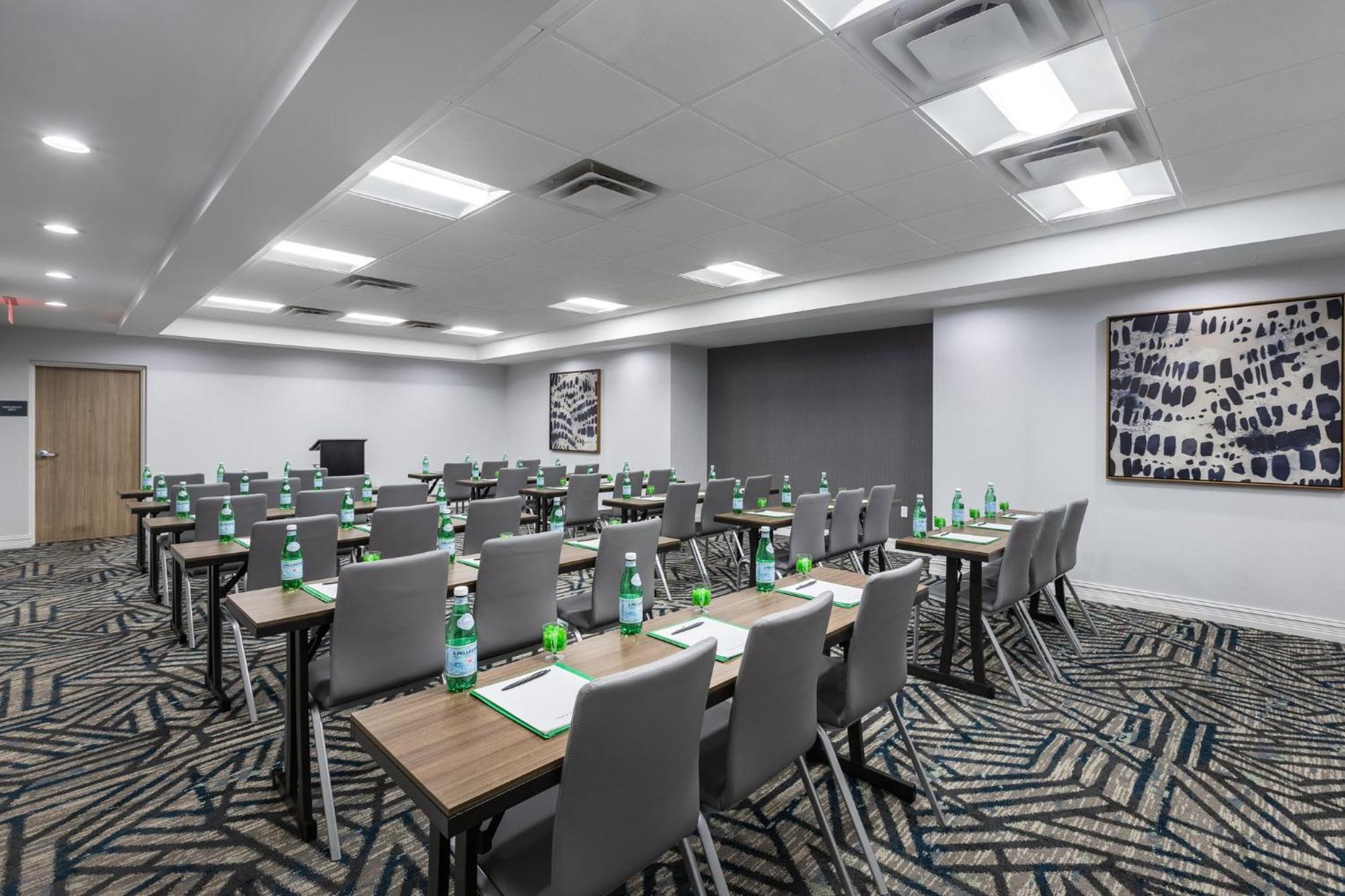 Holiday Inn Anderson By Ihg Экстерьер фото