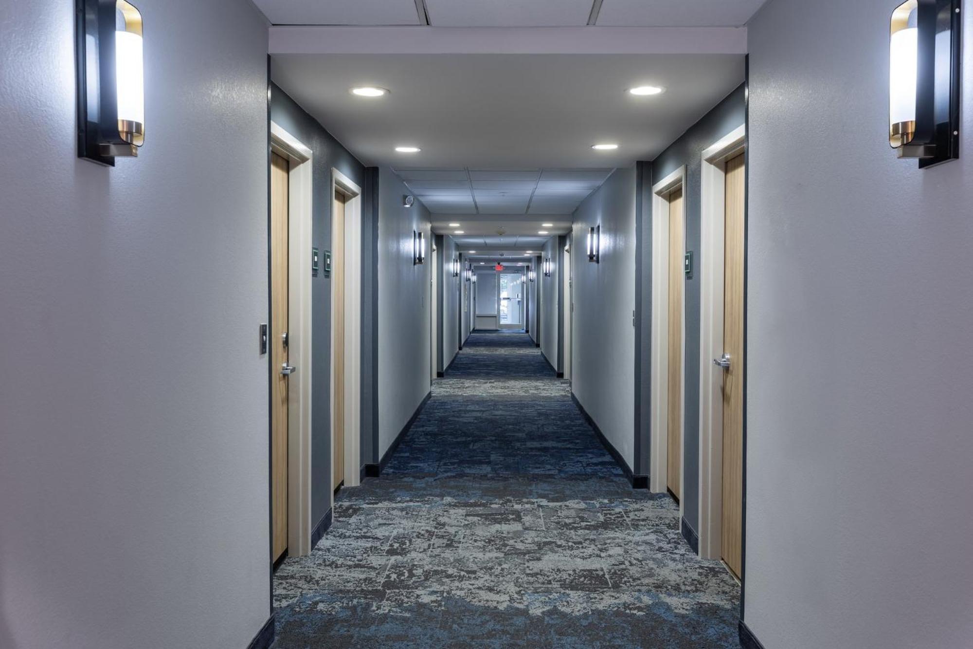 Holiday Inn Anderson By Ihg Экстерьер фото