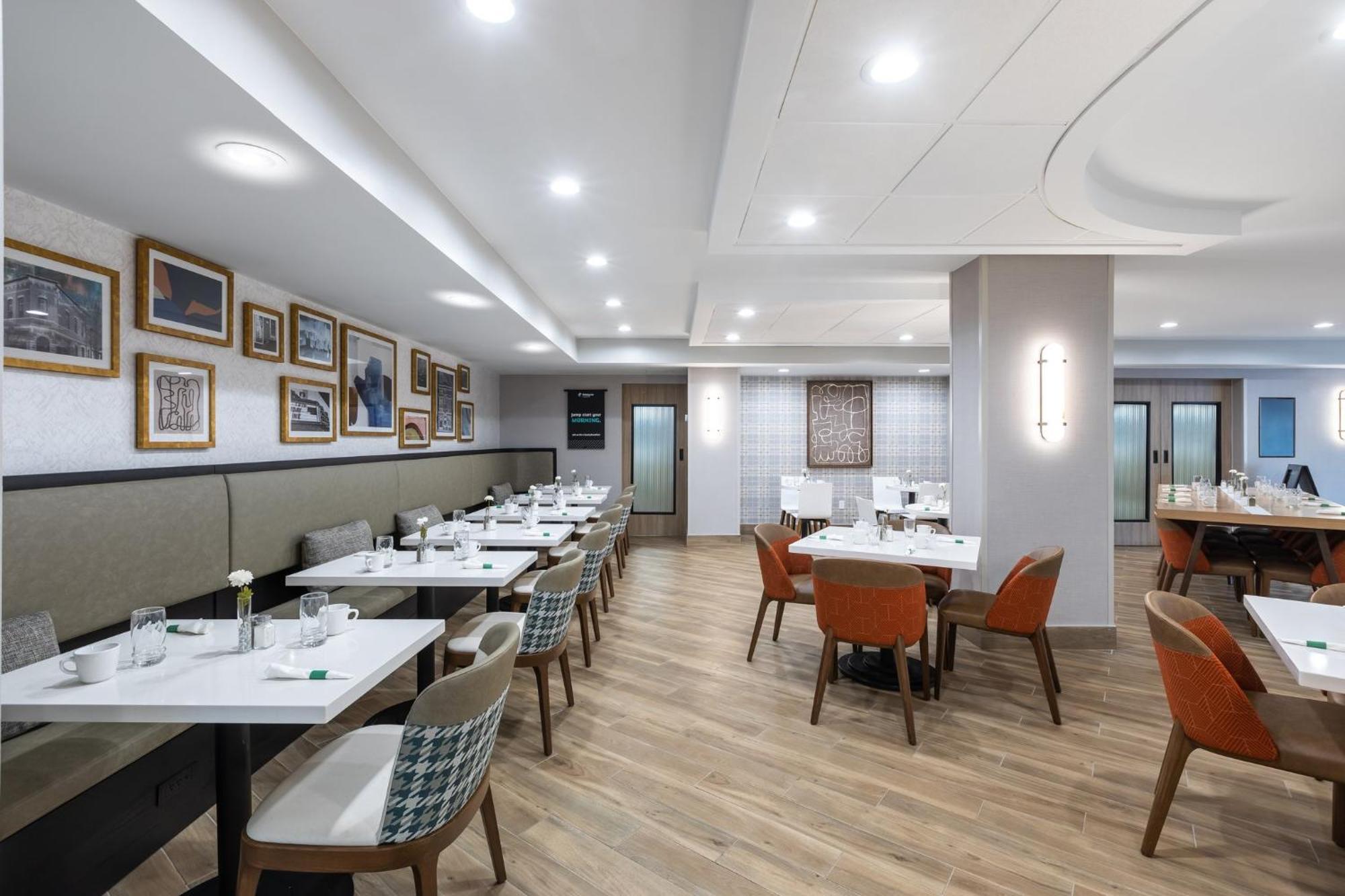 Holiday Inn Anderson By Ihg Экстерьер фото