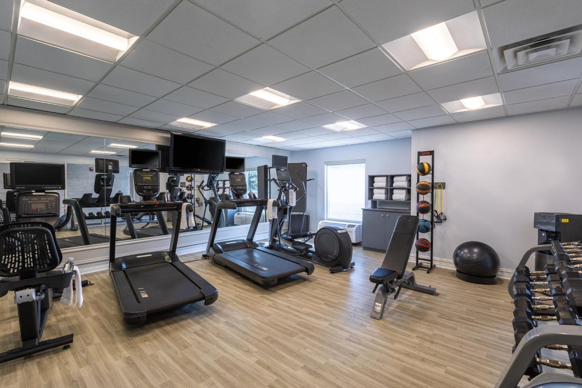 Holiday Inn Anderson By Ihg Экстерьер фото
